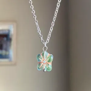 Handmade retro vintage chic whimsical style quality Czech glass flower bead simple necklace🩵 thumbnail 2