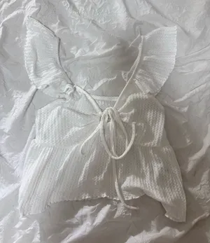 White Top thumbnail 1