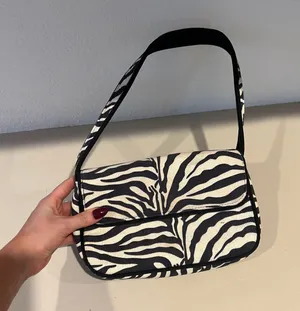 JustFab Glassons Zebra Shoulder Bag thumbnail 1