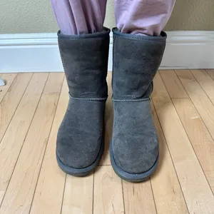 UGG Classic Medium Tall Boot Grey Shearling Size 8 thumbnail 8