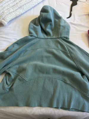 Lululemon Scuba Hoodie thumbnail 3