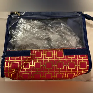 Contents by Allegro Toiletry Bag. Pink/Gold thumbnail 3