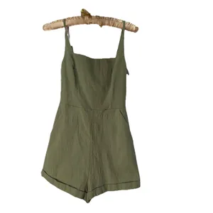 Princess Polly Women's Dreams Green Romper Sleeveless Shorts Pockets Cuffed Sz 4 thumbnail 2