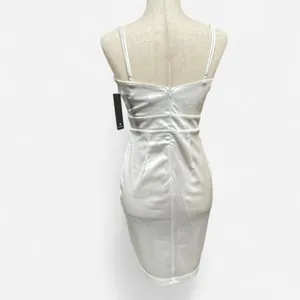Lulu’s Little White Satin Dress, Size medium, NWT‎ thumbnail 2