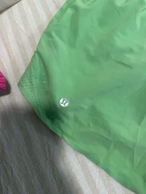 Lululemon shorts thumbnail 5