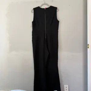 SPANX The Perfect Sleeveless Jumpsuit Black Large Petite NEW NWT thumbnail 3