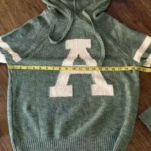 NWT Long Sleeve Drawstring Hooded Sweater Green White Large thumbnail 9