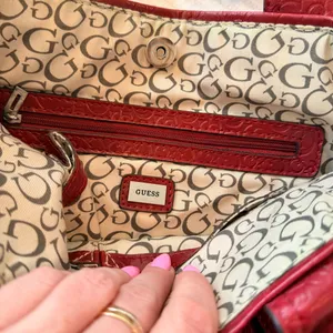 GUESS Y2K Burgundy Monogram Hand Bag Signature Silver Triangle Rhinestone Logo thumbnail 13
