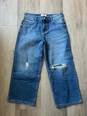 Wrangler High Rise Loose Straight Jeans thumbnail 1