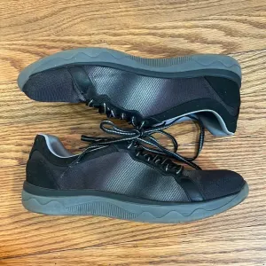 Clarks Cloudstepper Lace Up‎ Ombre Sneakers size 8M Black thumbnail 5