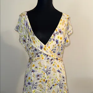 Free People Chic Floral V-Neck Mini Dress thumbnail 4