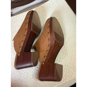 Style & Co Womens Tan Faux Suede Studded Clog Mules Wood Block Heel Size 11M thumbnail 4