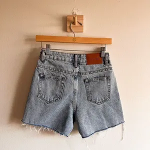 New Princess Polly Lauren’s Denim Shorts Size 2 thumbnail 3