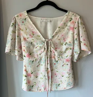 Abercrombie Blouse Floral thumbnail 1