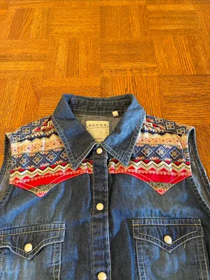 Roper Denim Sleeveless Pearl snap blouse Small thumbnail 3