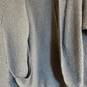 UGG Women’s Soft Fremont Cardigan in Boucle‎ Blue Medium thumbnail 4