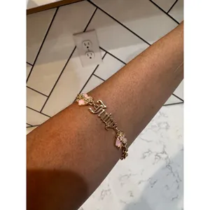 Juicy Couture gold tone bracelet Juicy logo pink heart & bow comes with earrings thumbnail 9