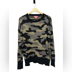Isaac Mizrahi Green and Black Camo Pullover Knit Crewneck Sweater thumbnail 3