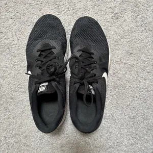 Nike Women’s Black Flex Trainer 8 Cross-Training Sneakers thumbnail 6