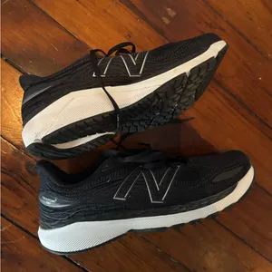 New Balance Shoes thumbnail 1