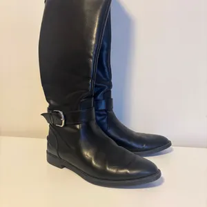 Zara Trafaluc Vegan Faux Leather Knee High Zip Up Buckle Riding Boots Black 5.5 thumbnail 2