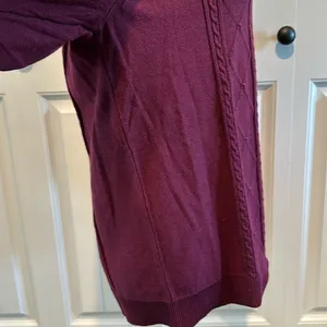 Banana Republic XL Burgundy Scoopneck Cable Knit‎ Sweater thumbnail 6