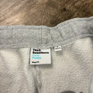 Aritzia TNA joggers thumbnail 3