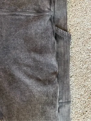 Aerie OFFLINE OG High Rise Acid Wash Pocket Leggings Gray L thumbnail 8