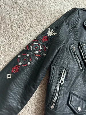 Vigoss faux leather jacket. XS thumbnail 4