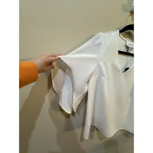 Joseph Ribkoff Short Bell Sleeve blouse White‎ Size 4 Minimalist Capsule thumbnail 4