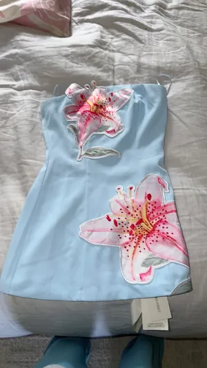 Soft Lily Strapless Mini Dress Blue thumbnail 2