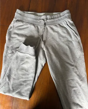 Lululemon Joggers  thumbnail 1