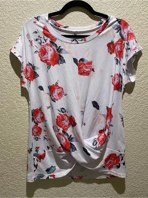 Women’s White Floral Twist-Front Short Sleeve Top size M thumbnail 1