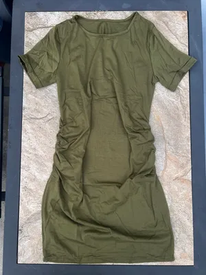 Boutique Army Green Maternity Short Sleeve Cuff Sleeve Ruched Bodycon Dress thumbnail 2