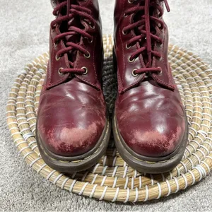 Dr. Martens Women’s Pascal Cherry Shiraz Buttero Leather 8-Eye Boots Size 6 thumbnail 2