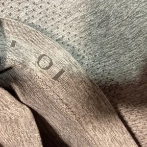 Lululemon Peloton Performance Tee Women Grey Swifty Tech Short Sleeve size 10 thumbnail 6