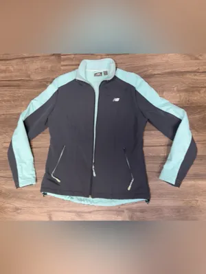 New Balance Women’s M Softshell Fleece Lined Colorblock Athletic Jacket thumbnail 3