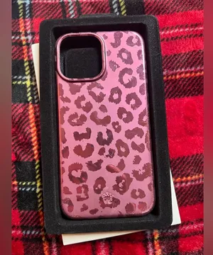Velvet Caviar Pink Ruby Leopard case thumbnail 1