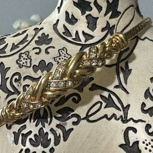 Avon Gold Tone Braided Crystal Necklace and Bracelet Set stamped NR thumbnail 2
