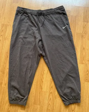Nike Women's Jogger Sweatpants Size 2X thumbnail 1