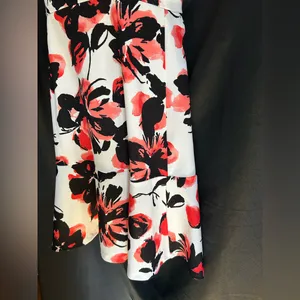Love…Ady Women’s White Red & Black Floral Fit Flare Short Sleeve Party Dress SM thumbnail 5