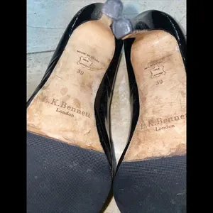 LK Bennett Shilo‎ Black Patent Round Toe Pump Heels Women's Size 39 thumbnail 7