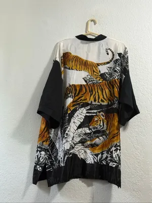 Vtg Gregory Designs Satin Kimono Jacket Tiger Animal Print Womens L Black USA thumbnail 4