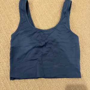 Athleta Aurora seamless scoop cropped tank thumbnail 2