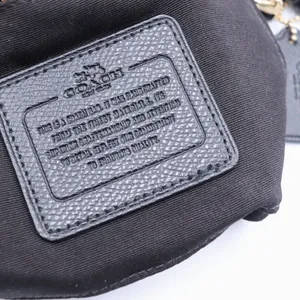 Coach Crossbody Bag Womens Small Black Crossgrain Leather Gold Hardware Zip Top thumbnail 5