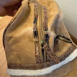 Bath Body Works Suede Faux Leather Croc Travel Duffle Bag Carry On Brown Tan 20" thumbnail 8