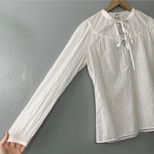 Old Navy Perfect Fit Sheer Peasant Top Size L White Renaissance Boho Romantic thumbnail 2