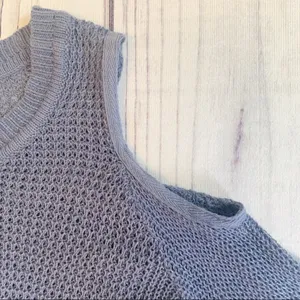 ‎Willow & Clay Cold Shoulder Sweater Tops Small thumbnail 5