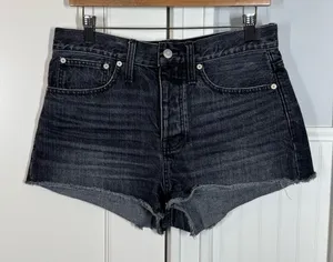 Madewell Relaxed Denim‎ Jean Shorts In Calverley Wash 27 black gray wash summer thumbnail 1