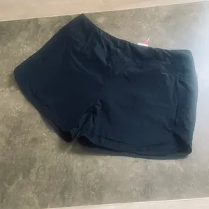 Baleaf Women's Quick Dry Athletic Running Shorts with Liner 3" Workout Sports Shorts Zipper Pocket thumbnail 4